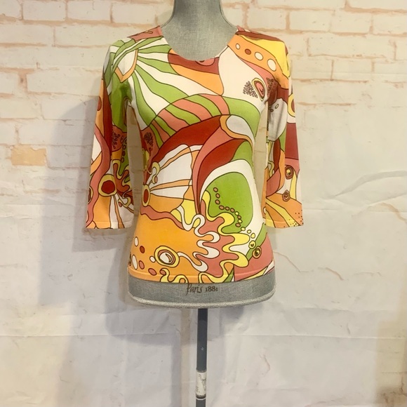 Irresistible Funky Retro Top - Picture 4 of 5